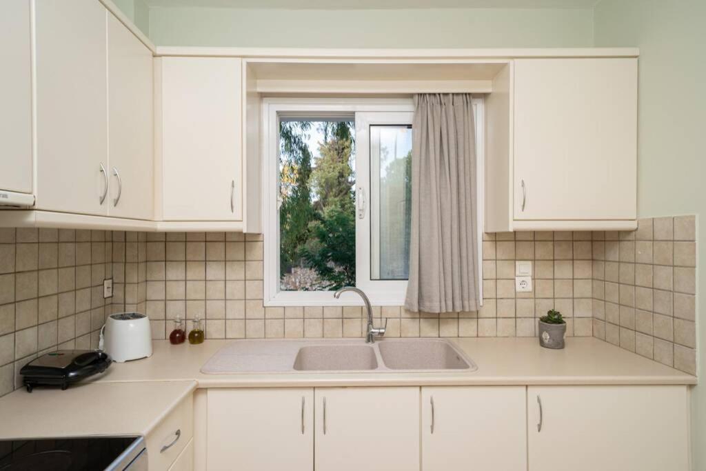 Central & Elegant Suite With Private Garden Argostoli  Eksteriør bilde