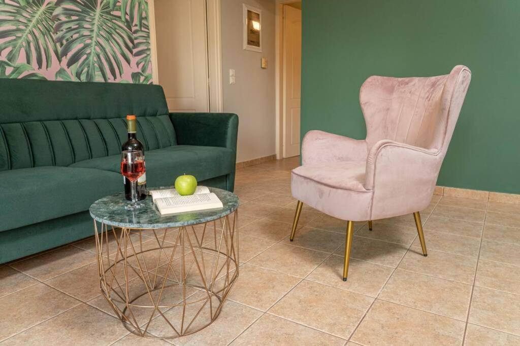 Central & Elegant Suite With Private Garden Argostoli  Eksteriør bilde