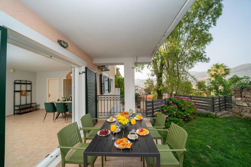 Central & Elegant Suite With Private Garden Argostoli  Eksteriør bilde