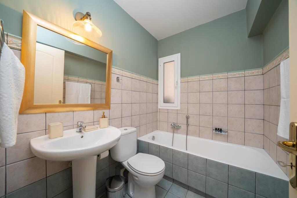 Central & Elegant Suite With Private Garden Argostoli  Eksteriør bilde